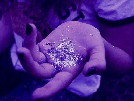 roxo de novo purpurina