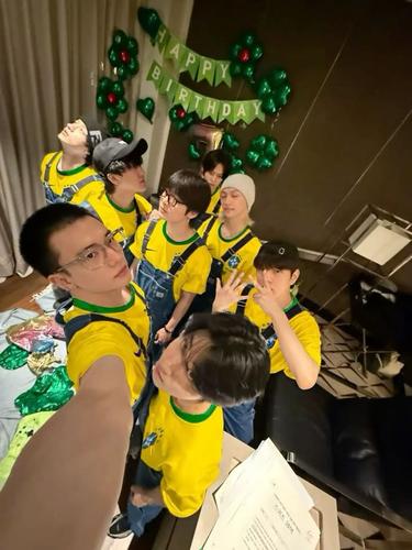 Stray kids