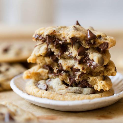 chewiest chocolate chip cookies