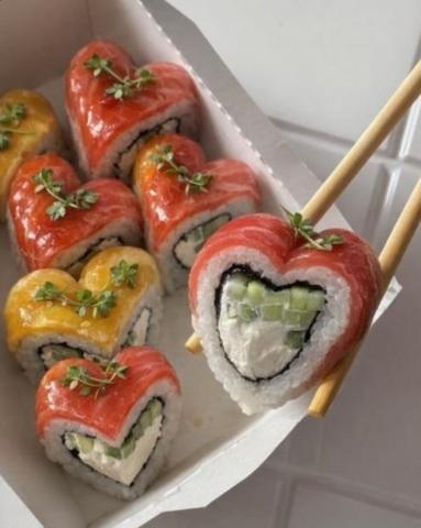 Heart Shaped Sushi
