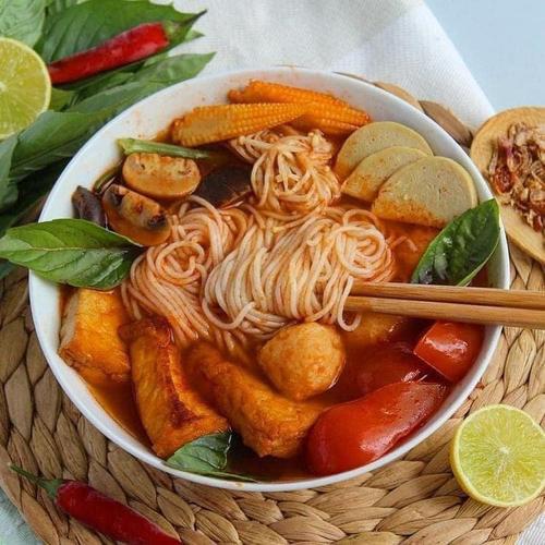 A Bowl of Zesty Comfort