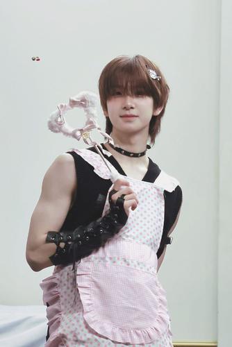 ampersandone kyrell muscle